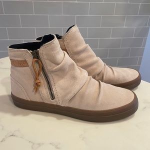 Sperry Lug Zone Sneaker Bootie